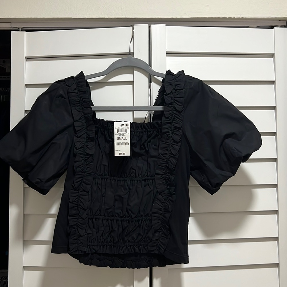 New top! Brand INC